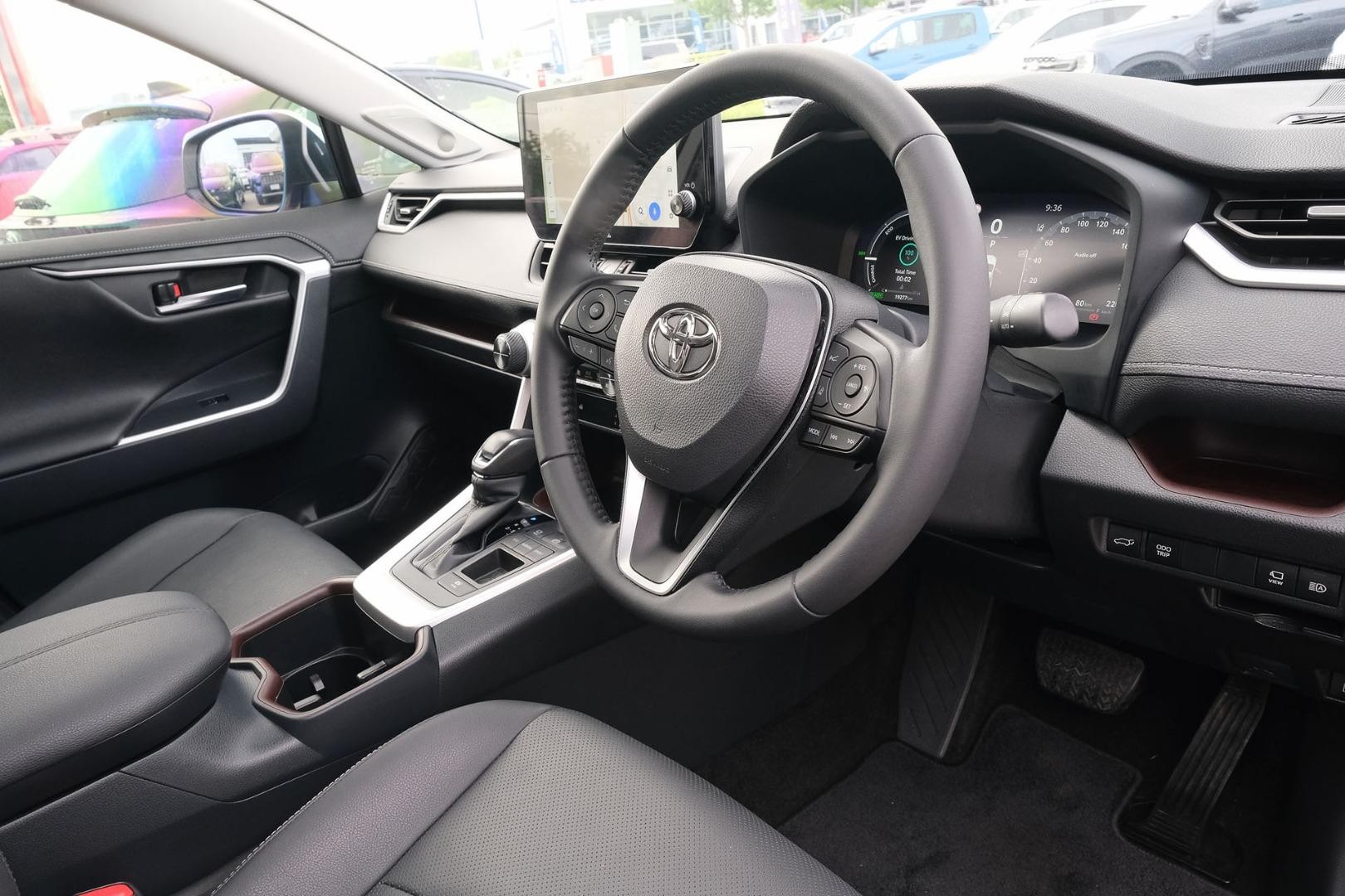 Toyota Rav4 image 4