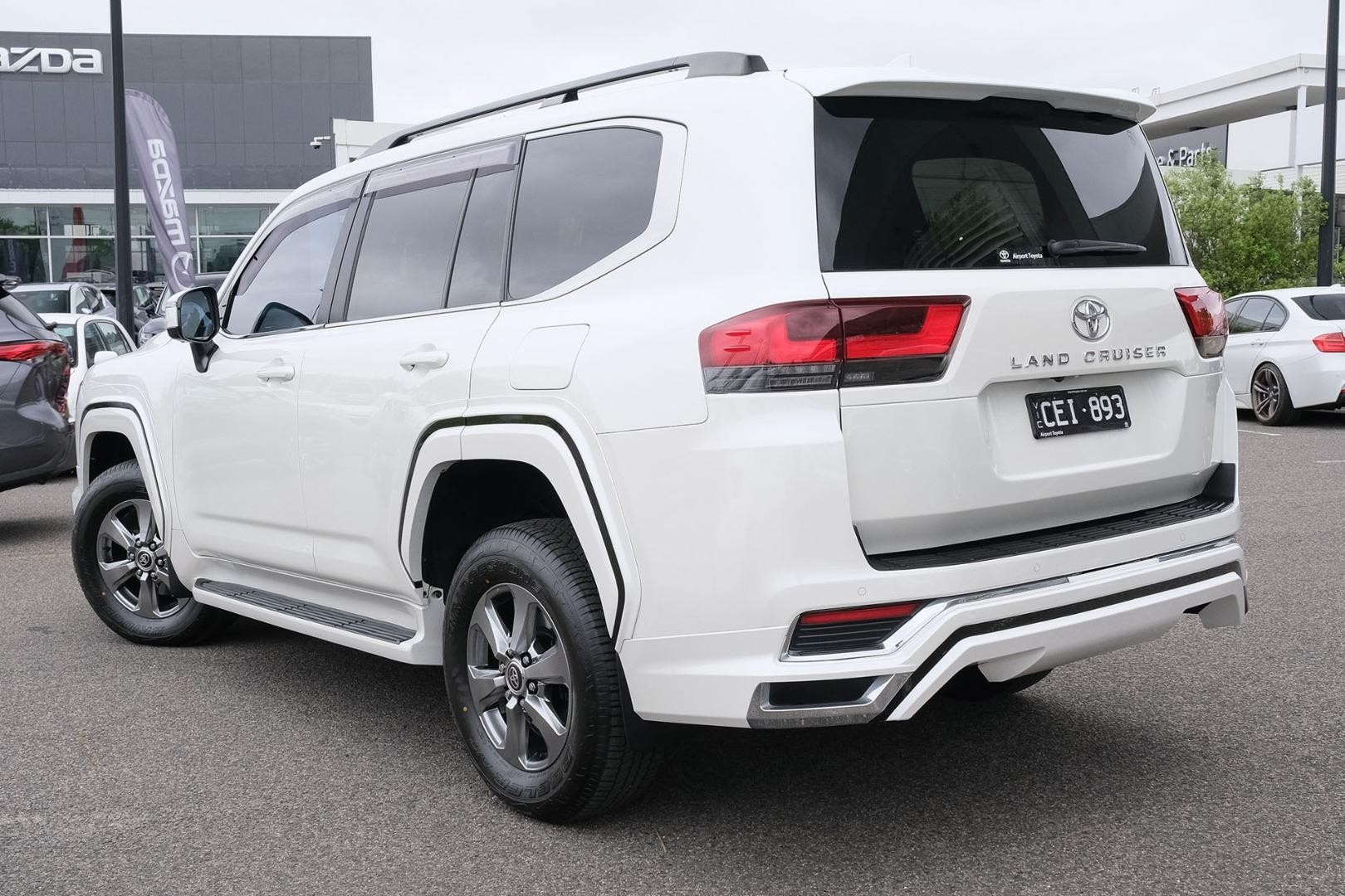 Toyota Landcruiser image 4