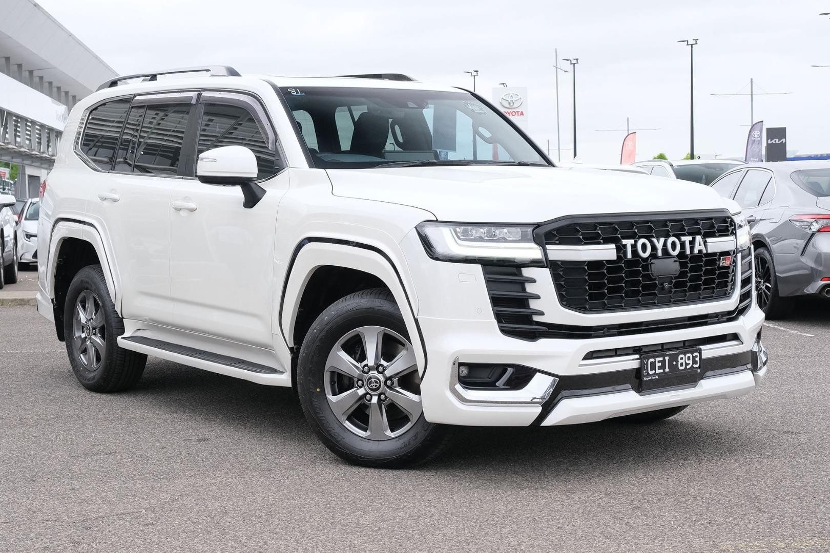 Toyota Landcruiser image 1