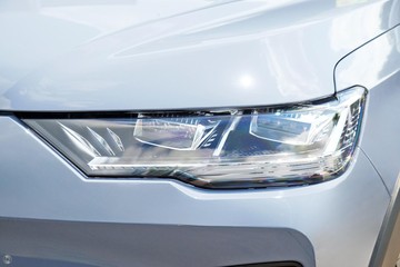 https://dvg-vehicle-assets.s3.amazonaws.com/850015/kjnw3lhw5ngzxvlly82mcmh1e.jpg