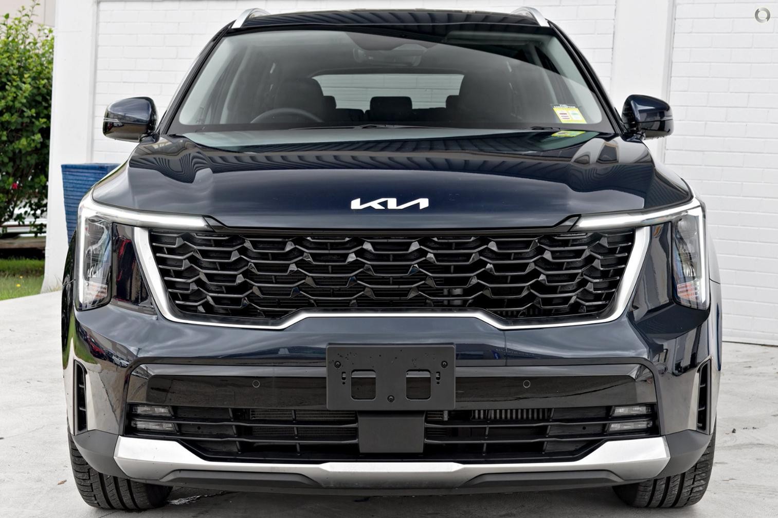 Kia Sorento image 2