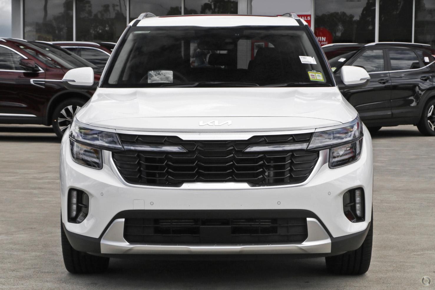 Kia Seltos image 2