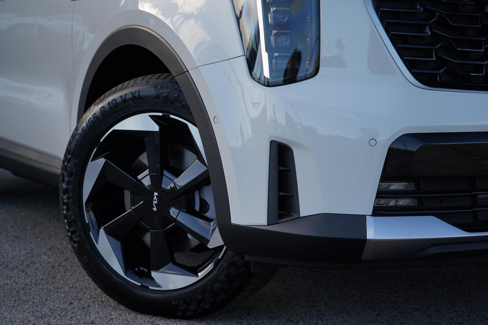 Kia Sorento image 2