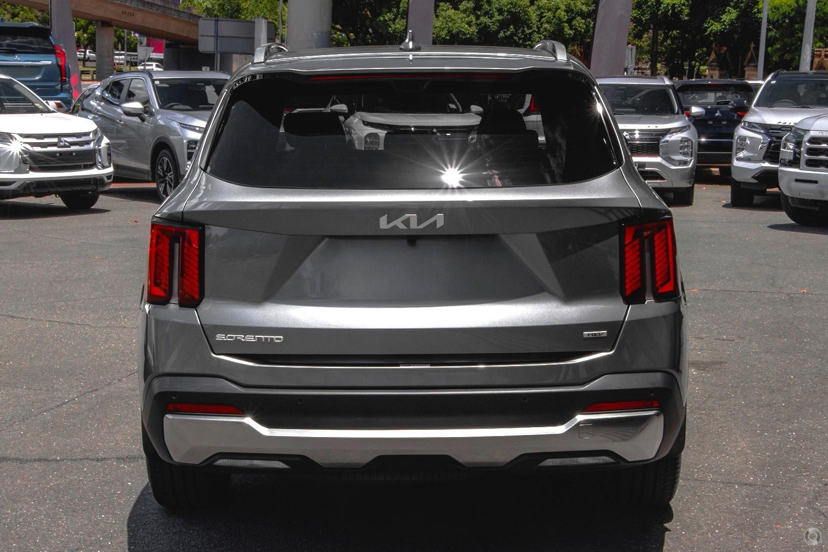 Kia Sorento image 3