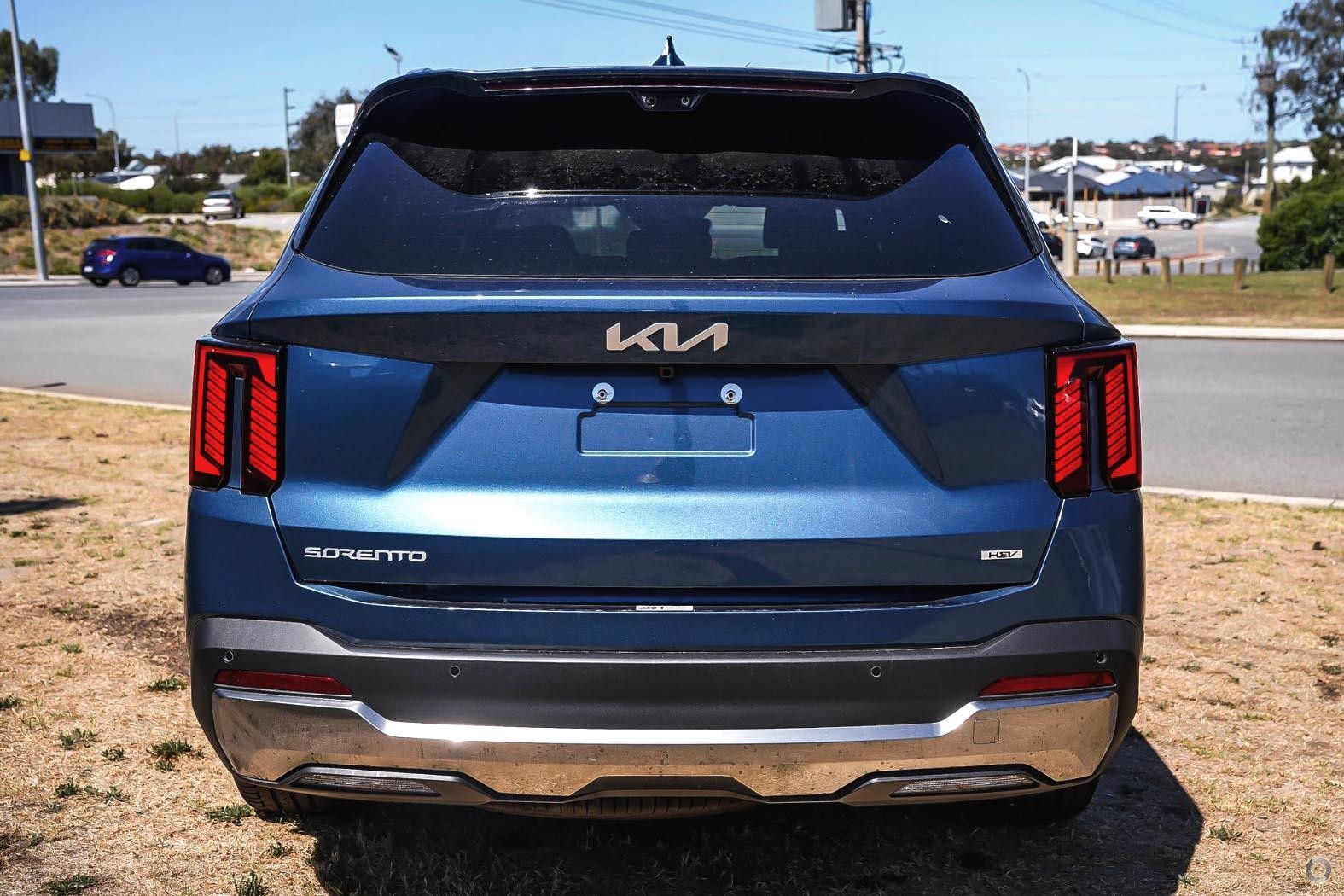 Kia Sorento image 3