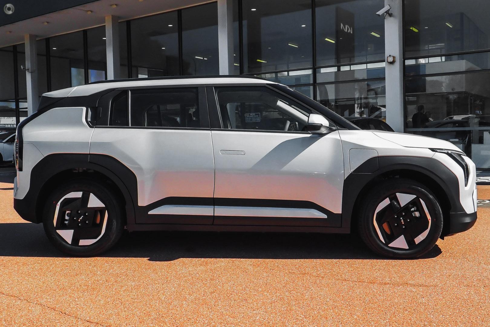 Kia Ev3 image 3