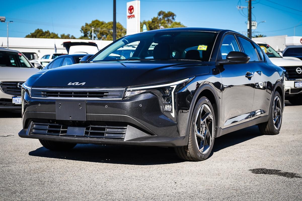 Kia K4 image 4