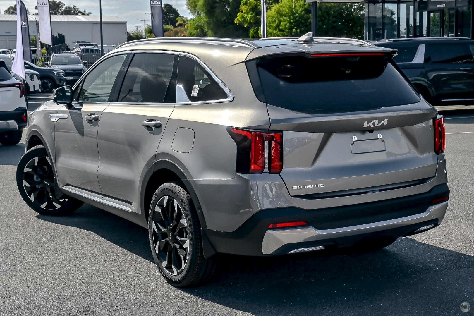 Kia Sorento image 4