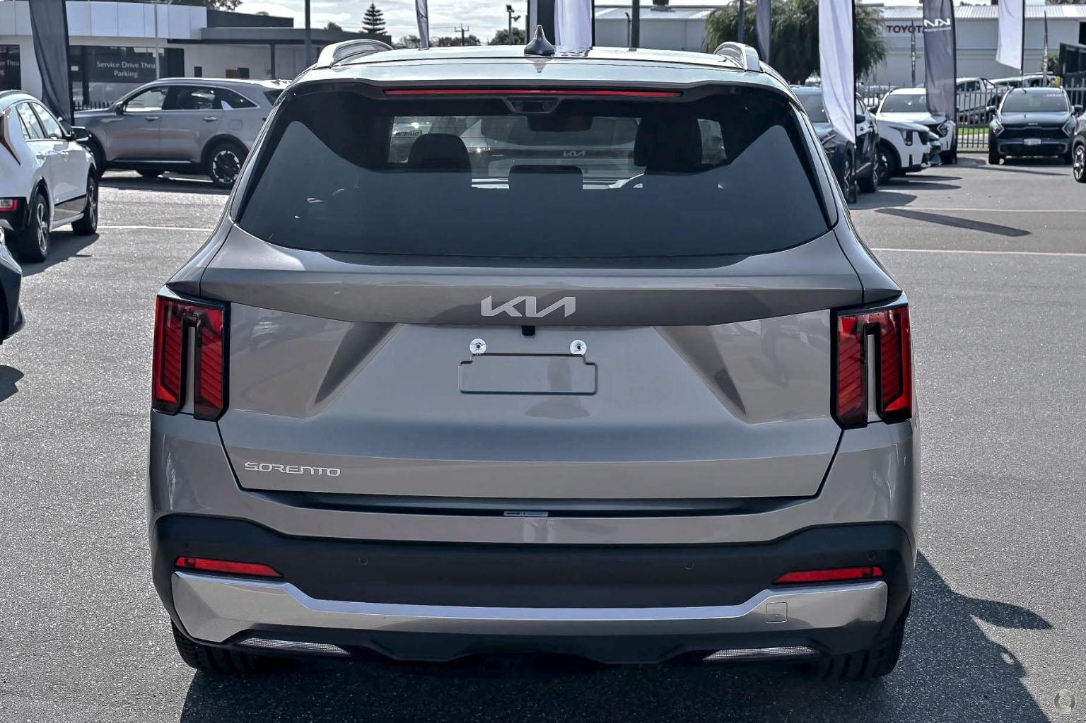 Kia Sorento image 3