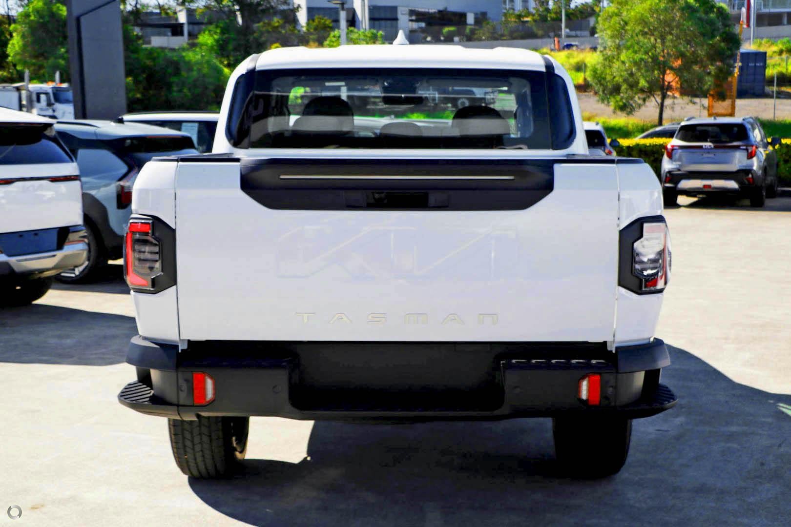 Kia Tasman image 3
