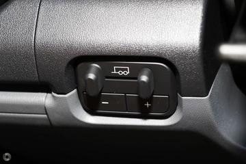 https://dvg-vehicle-assets.s3.amazonaws.com/970808/awmrmu33z1h4xfmaybn4n10fu.jpg