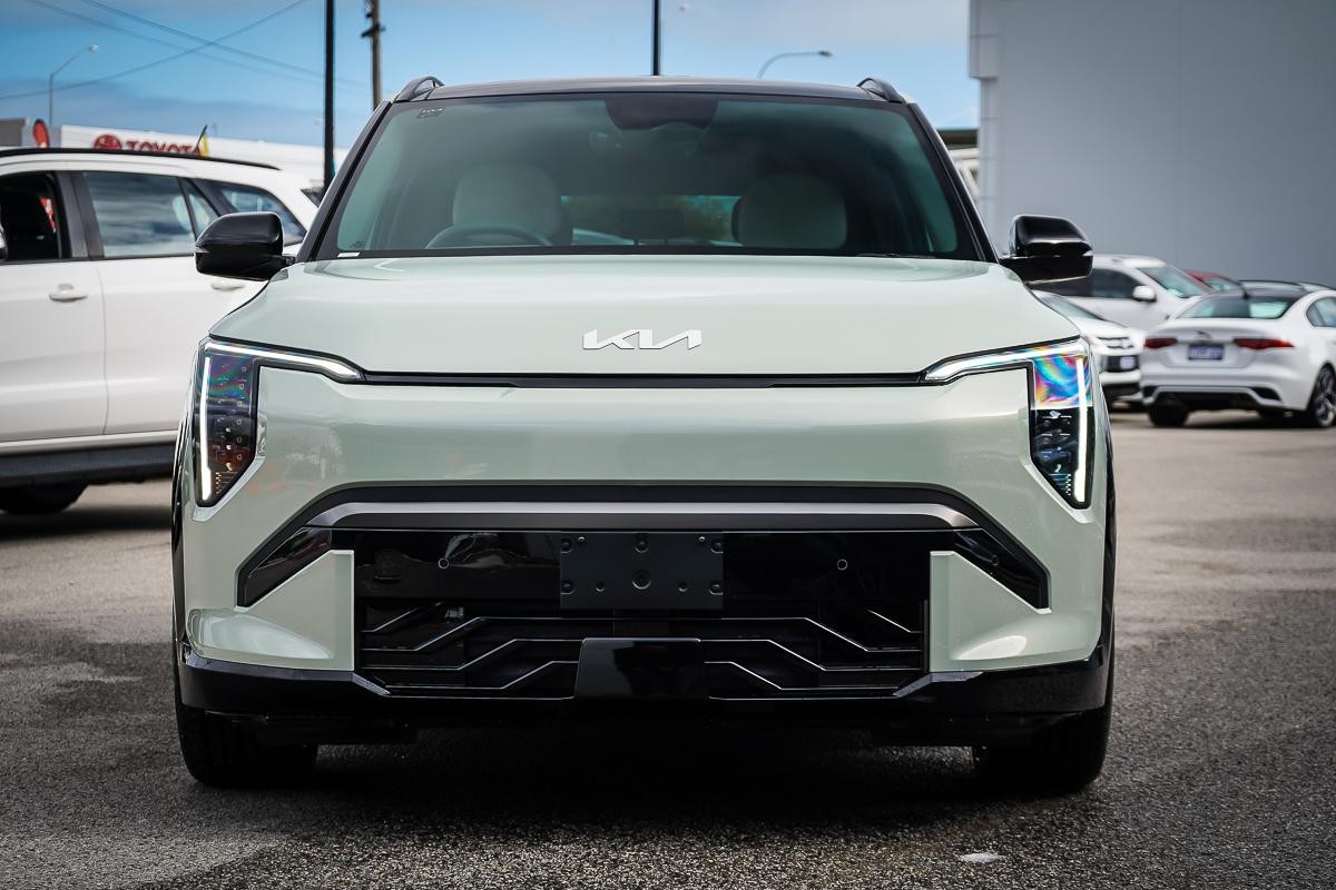 Kia Ev3 image 3