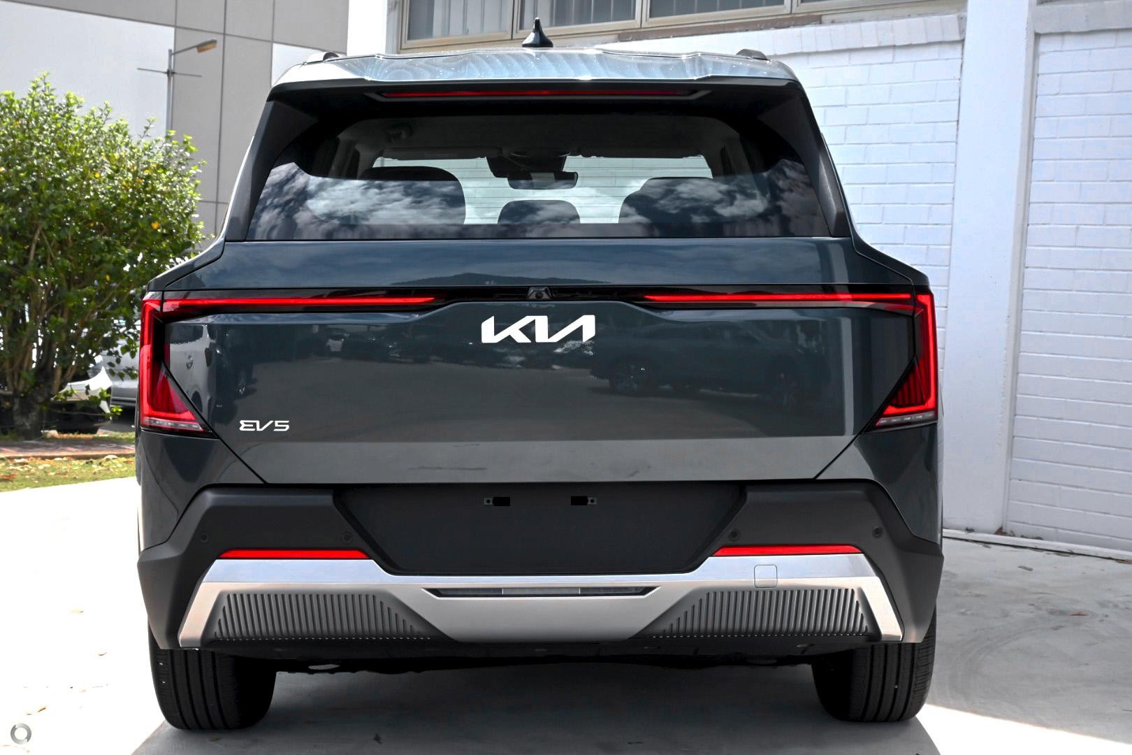 Kia Ev5 image 3