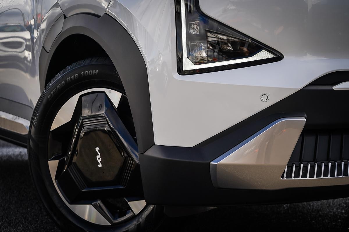 Kia Ev5 image 2