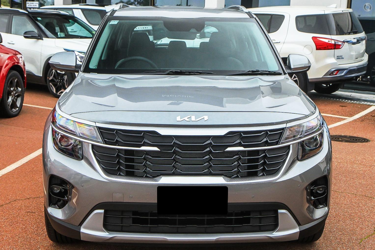 Kia Seltos image 2
