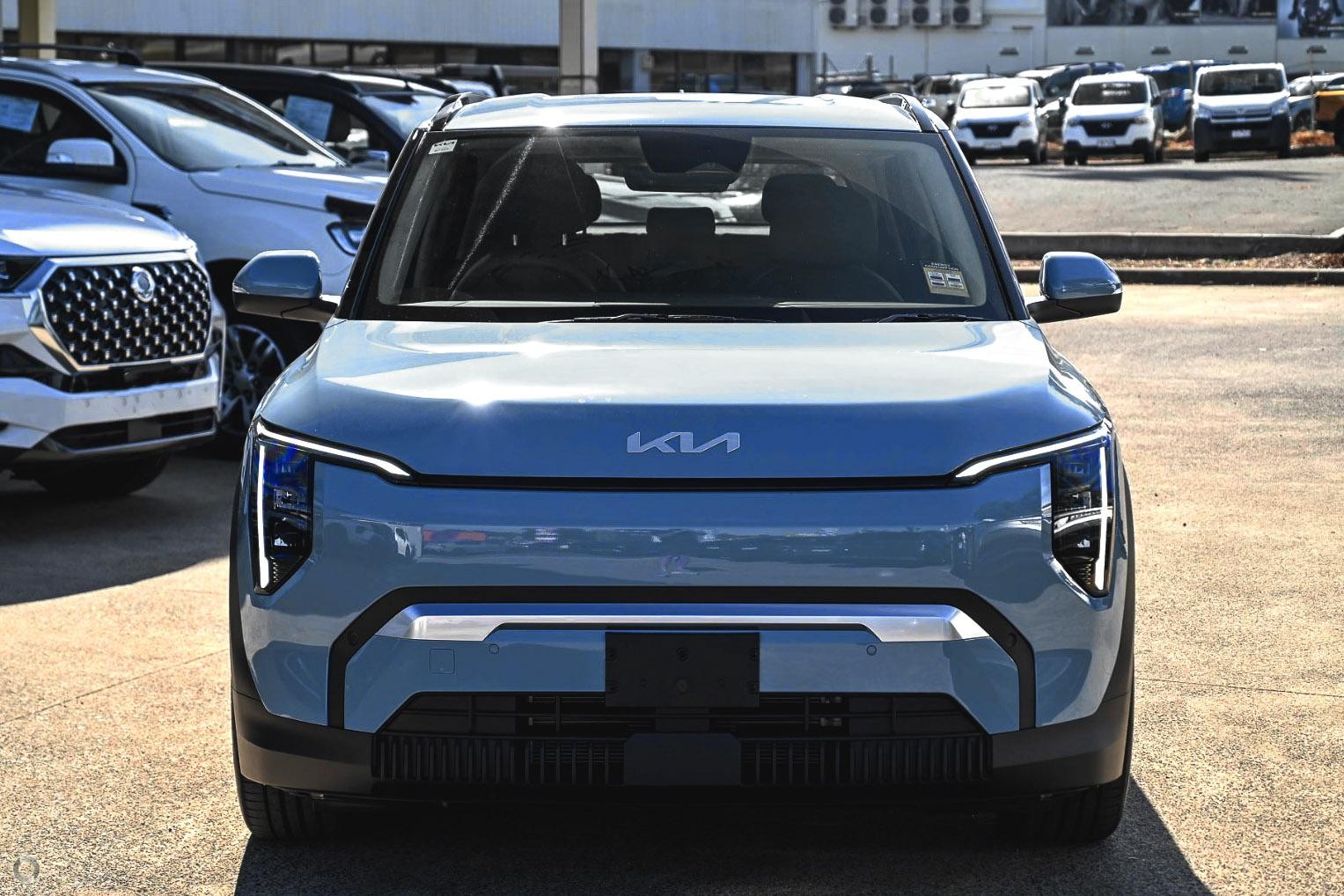 Kia Ev3 image 2