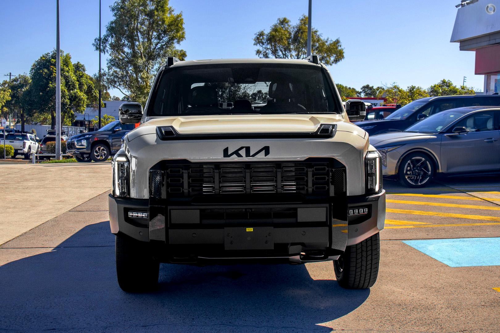 Kia Tasman image 3