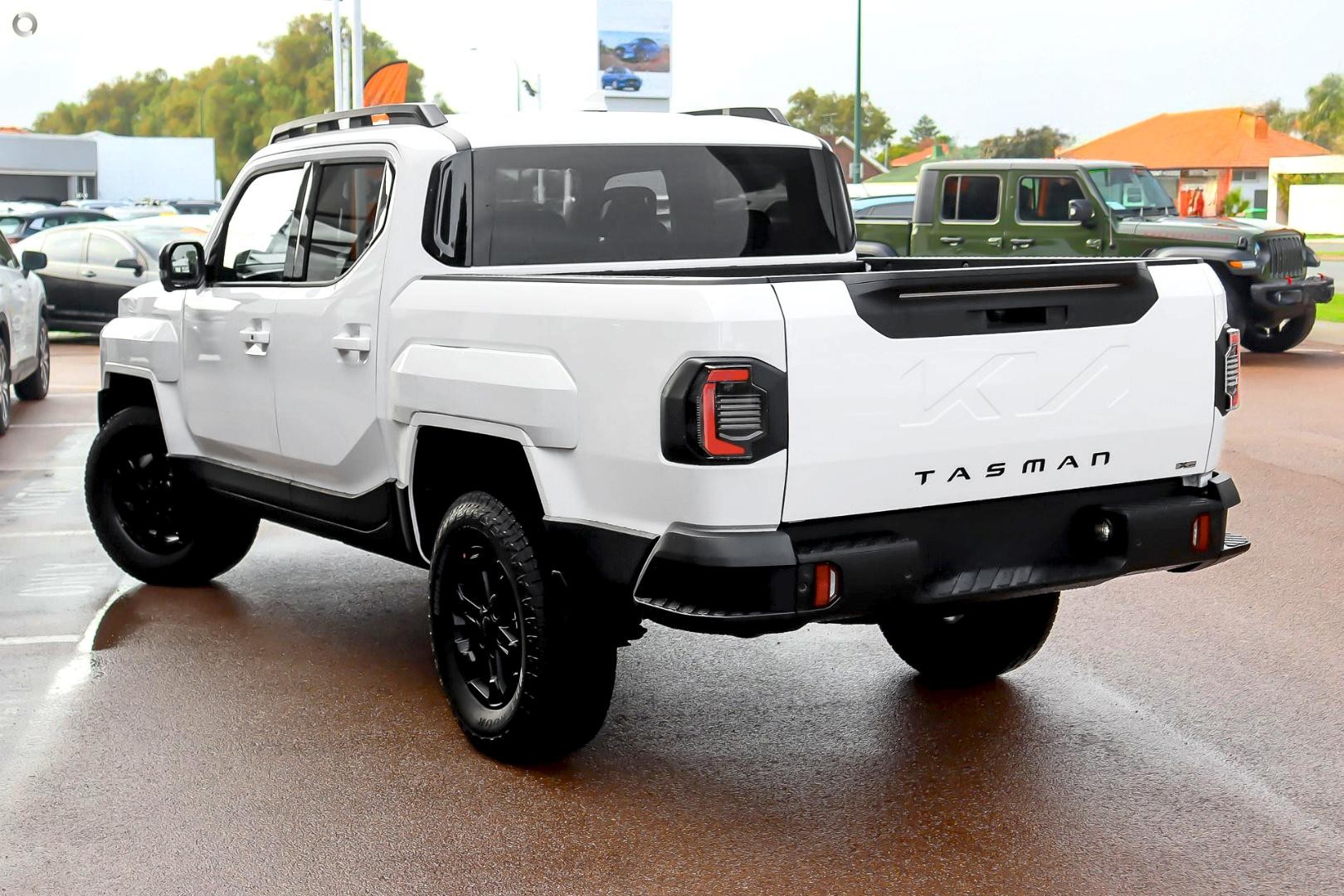 Kia Tasman image 4