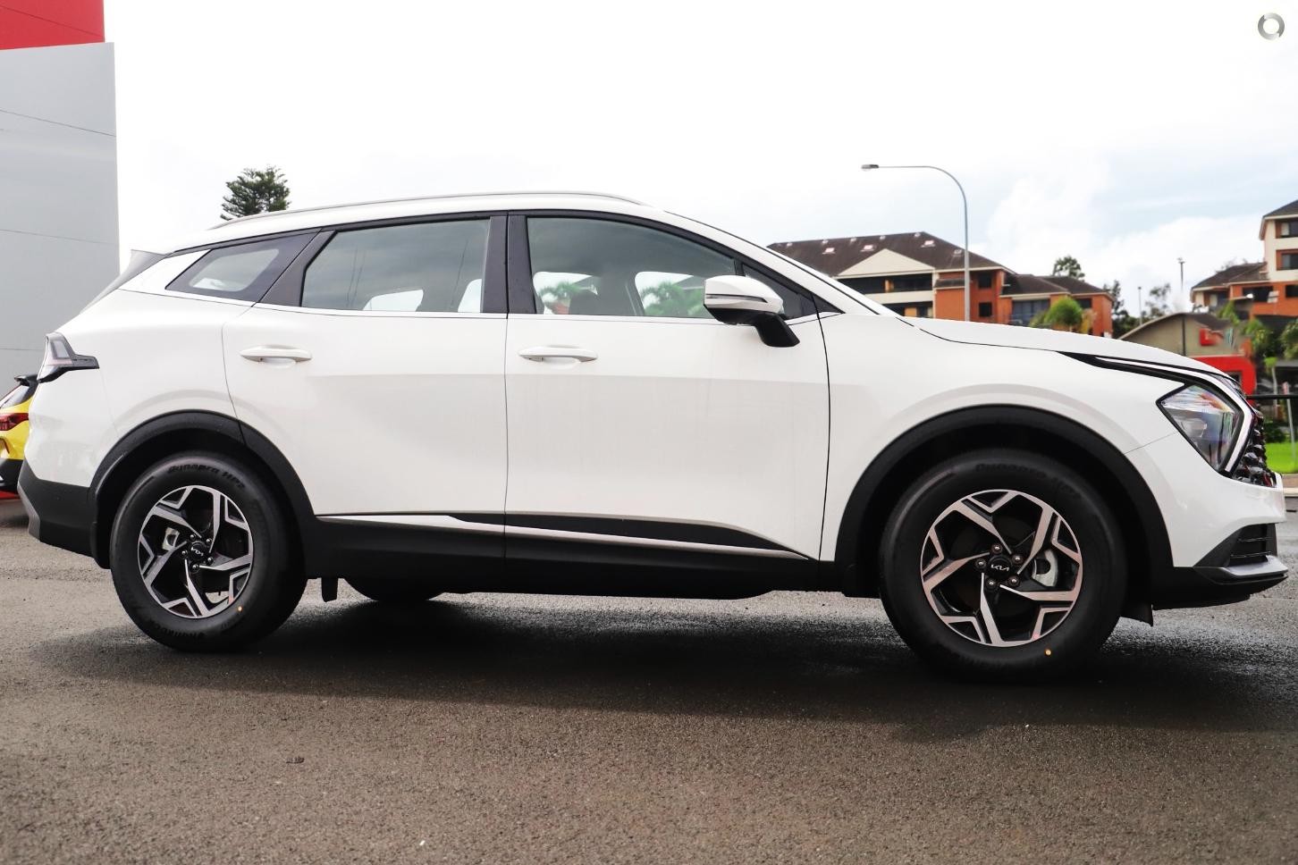 Kia Sportage image 2
