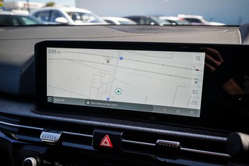 https://dvg-vehicle-assets.s3.amazonaws.com/987392/5p44wuv29rdzt6vqgeqqtjqn.jpg