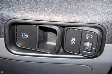https://dvg-vehicle-assets.s3.amazonaws.com/987562/foh9d52oafnpgoau83g38qd6a.jpg