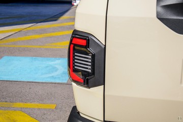 https://dvg-vehicle-assets.s3.amazonaws.com/987562/nz4llwyouw0dxr3wt71xrvde4.jpg