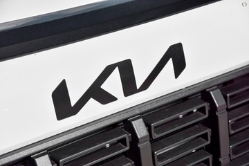 https://dvg-vehicle-assets.s3.amazonaws.com/987563/006biqwlsf3i8v6c4il667e0e.jpg