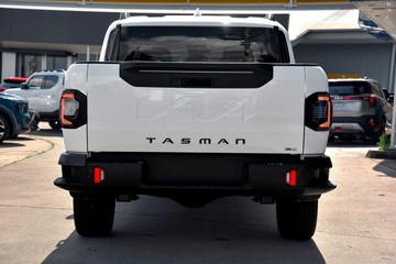 https://dvg-vehicle-assets.s3.amazonaws.com/987563/a1swmrvobp4mluvw8jgjl6bd7.jpg