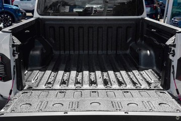 https://dvg-vehicle-assets.s3.amazonaws.com/987563/en2n9eght9yqmglldrq3nvkz8.jpg