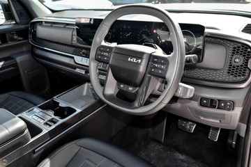 https://dvg-vehicle-assets.s3.amazonaws.com/987563/ffeey9vjy5da64gdx1s18ev6a.jpg