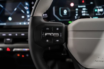 https://dvg-vehicle-assets.s3.amazonaws.com/997270/5j141996wtgz8d4e5cfbvh1jf.jpg