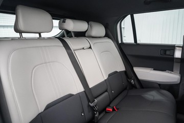 https://dvg-vehicle-assets.s3.amazonaws.com/997270/9wjto3zcu58s6o791uwt8zf2l.jpg