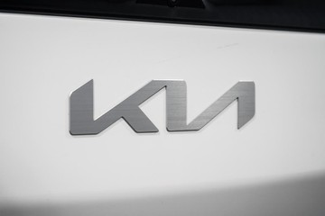 https://dvg-vehicle-assets.s3.amazonaws.com/997270/dz4y6xgb8locfu30e6ux7uw6t.jpg