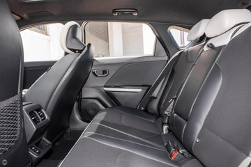 https://dvg-vehicle-assets.s3.amazonaws.com/998061/fzhc4lez50jl1nk5yqbfeu144.jpg