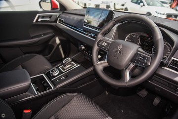 https://dvg-vehicle-assets.s3.amazonaws.com/A10082/91x2u92zsscrr2nr67t7mhu55.jpg