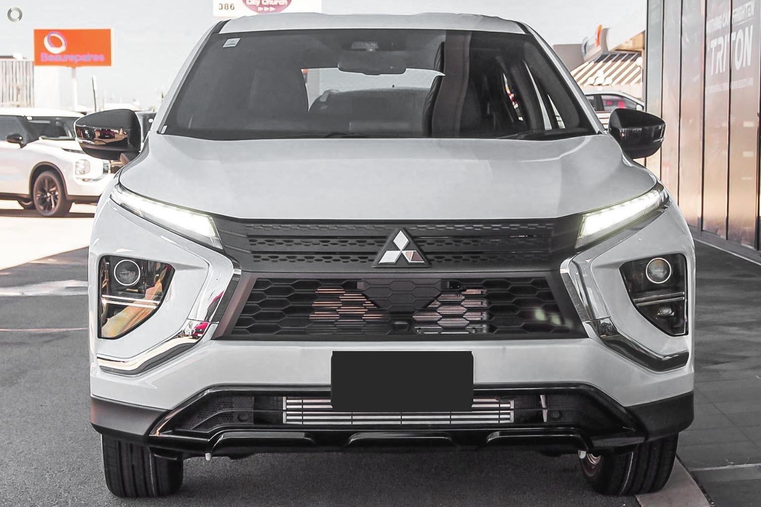 Mitsubishi Eclipse Cross image 2