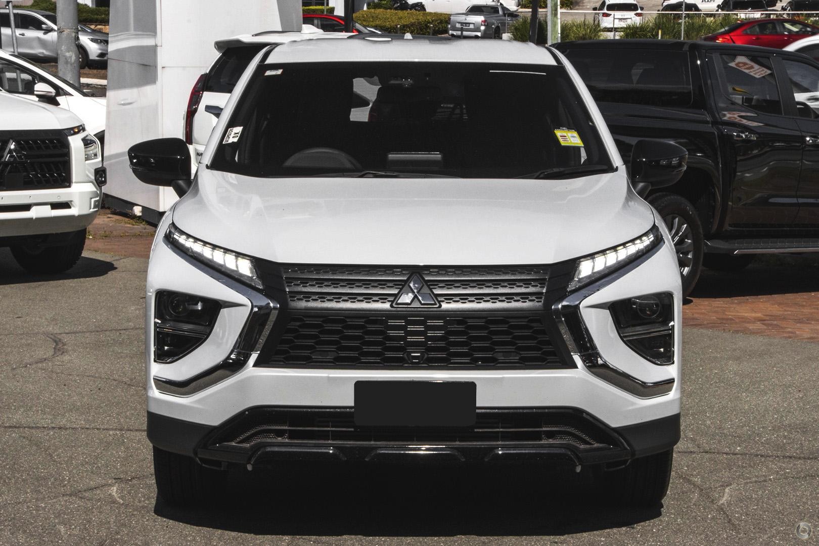 Mitsubishi Eclipse Cross image 2