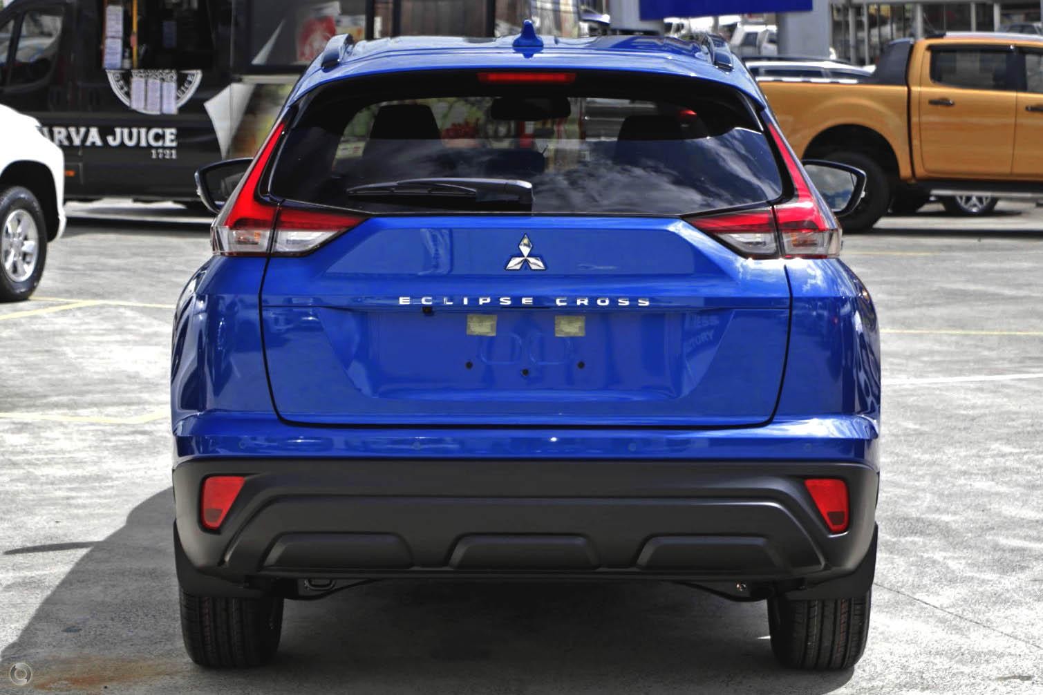 Mitsubishi Eclipse Cross image 3