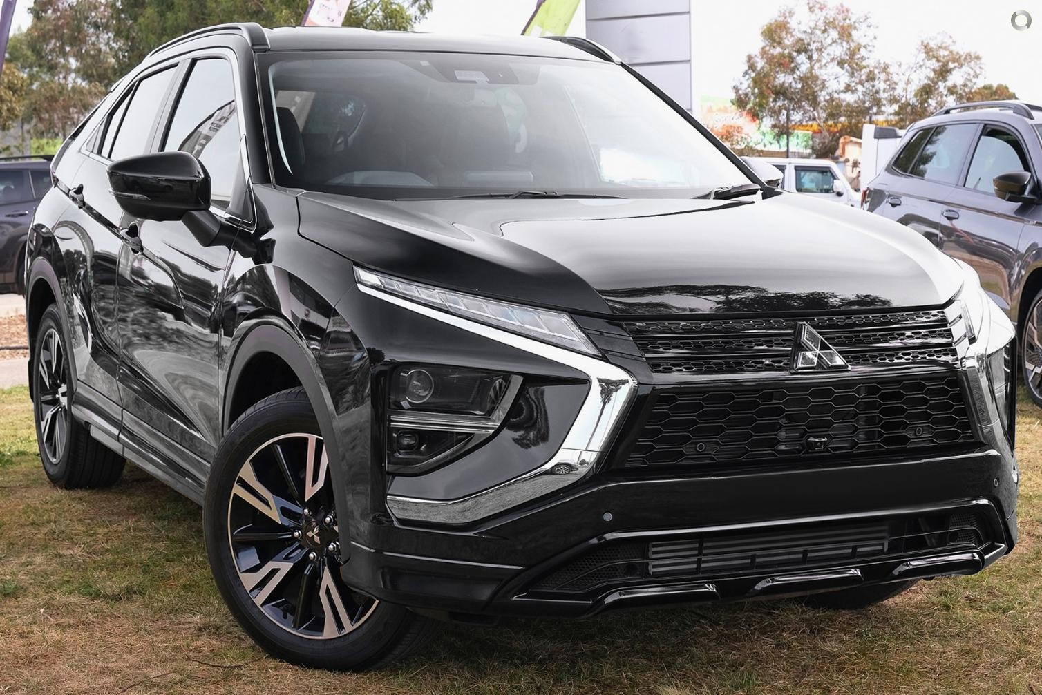 Mitsubishi Eclipse Cross image 1