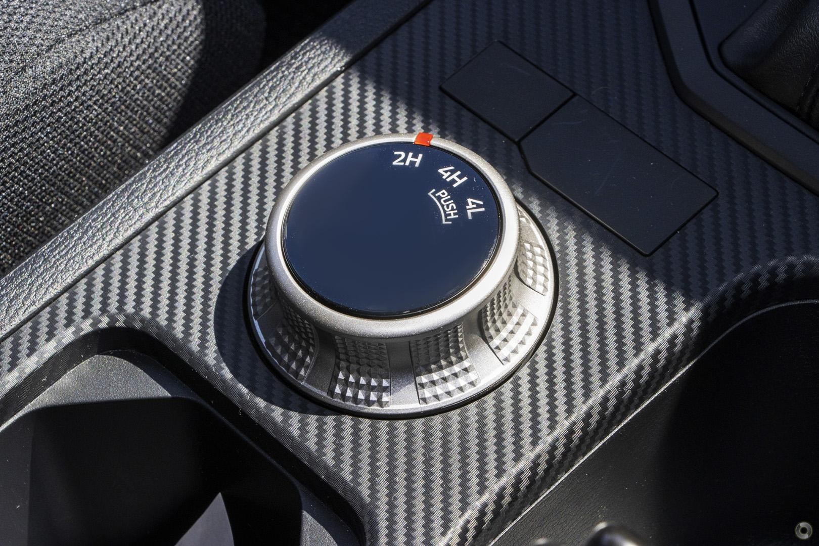 Mitsubishi Triton image 4