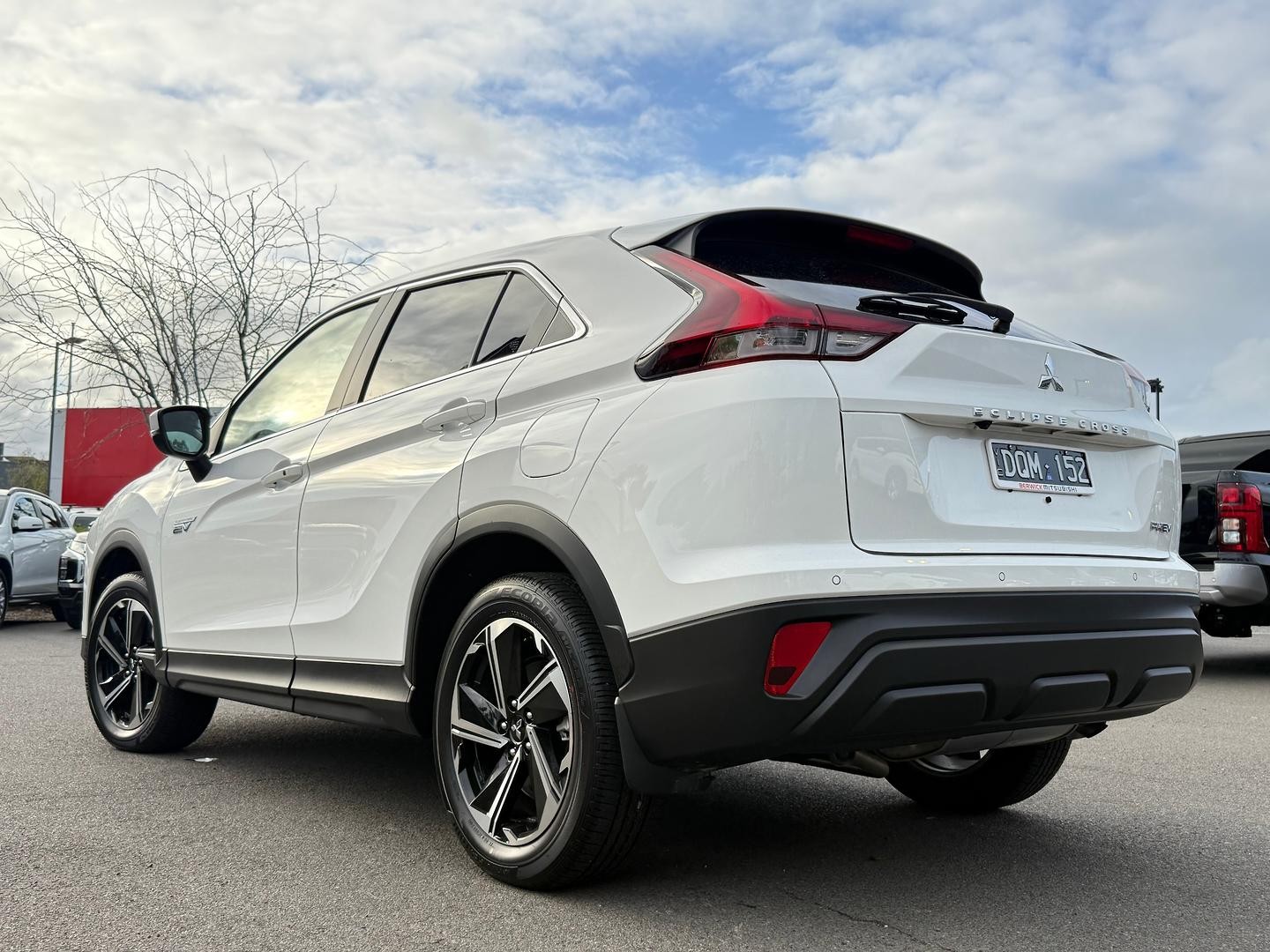 Mitsubishi Eclipse Cross image 3
