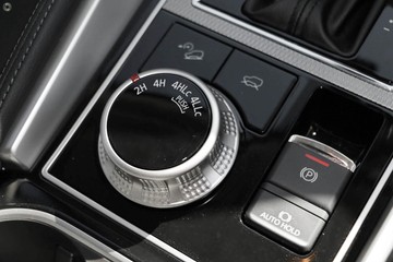 https://dvg-vehicle-assets.s3.amazonaws.com/A10652/03pokx0ephad7dgjcczqdqor.jpg