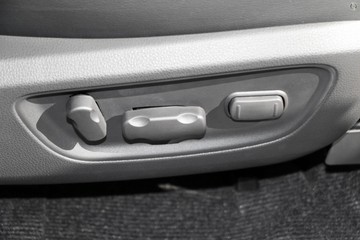 https://dvg-vehicle-assets.s3.amazonaws.com/A10652/csuzlnseijbsd8dmc0m1tlrf3.jpg
