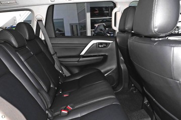 https://dvg-vehicle-assets.s3.amazonaws.com/A10652/sko8ybvpexjtv7zn82cgl0lye.jpg