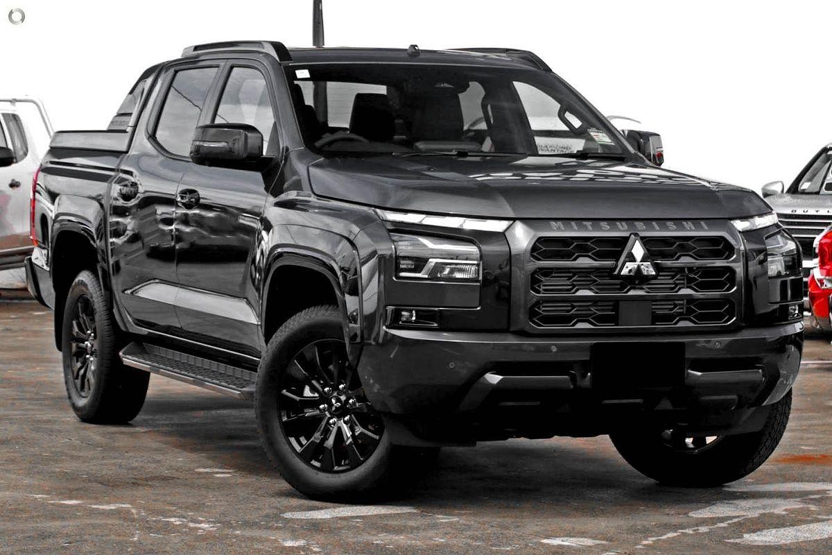 Mitsubishi Triton image 1