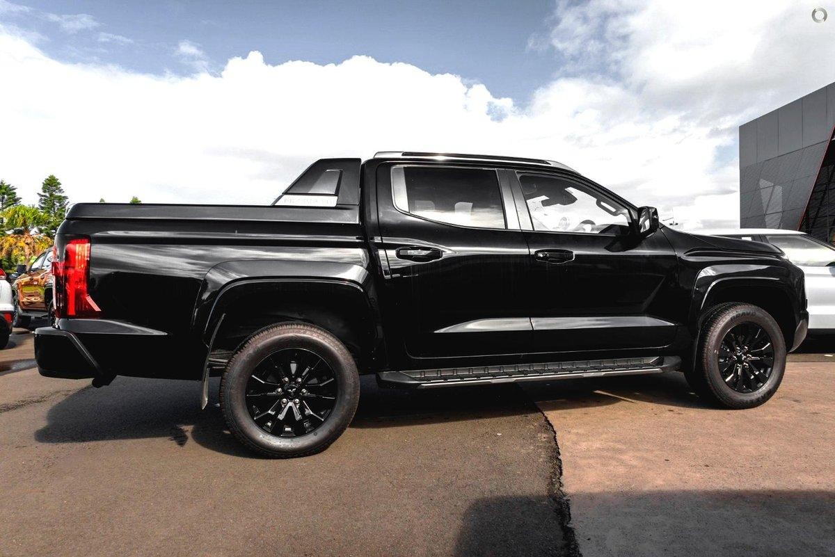 Mitsubishi Triton image 4