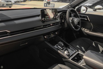 https://dvg-vehicle-assets.s3.amazonaws.com/A10709/ty1f8cm1k57znsa6eew1ntxz1.jpg