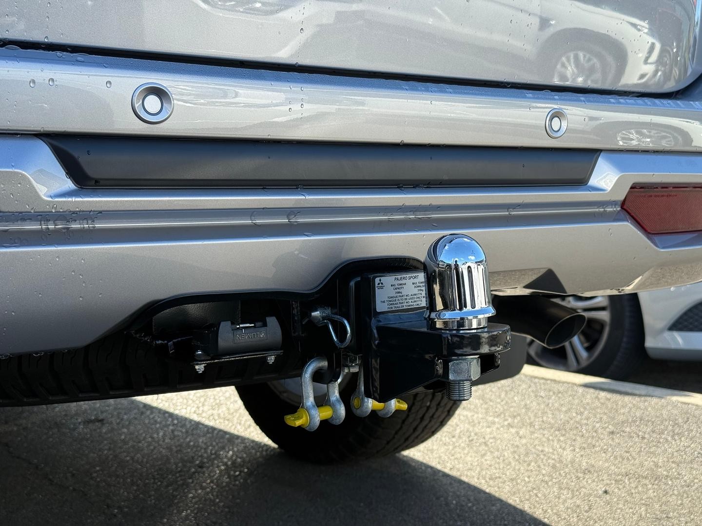 Mitsubishi Pajero Sport image 4