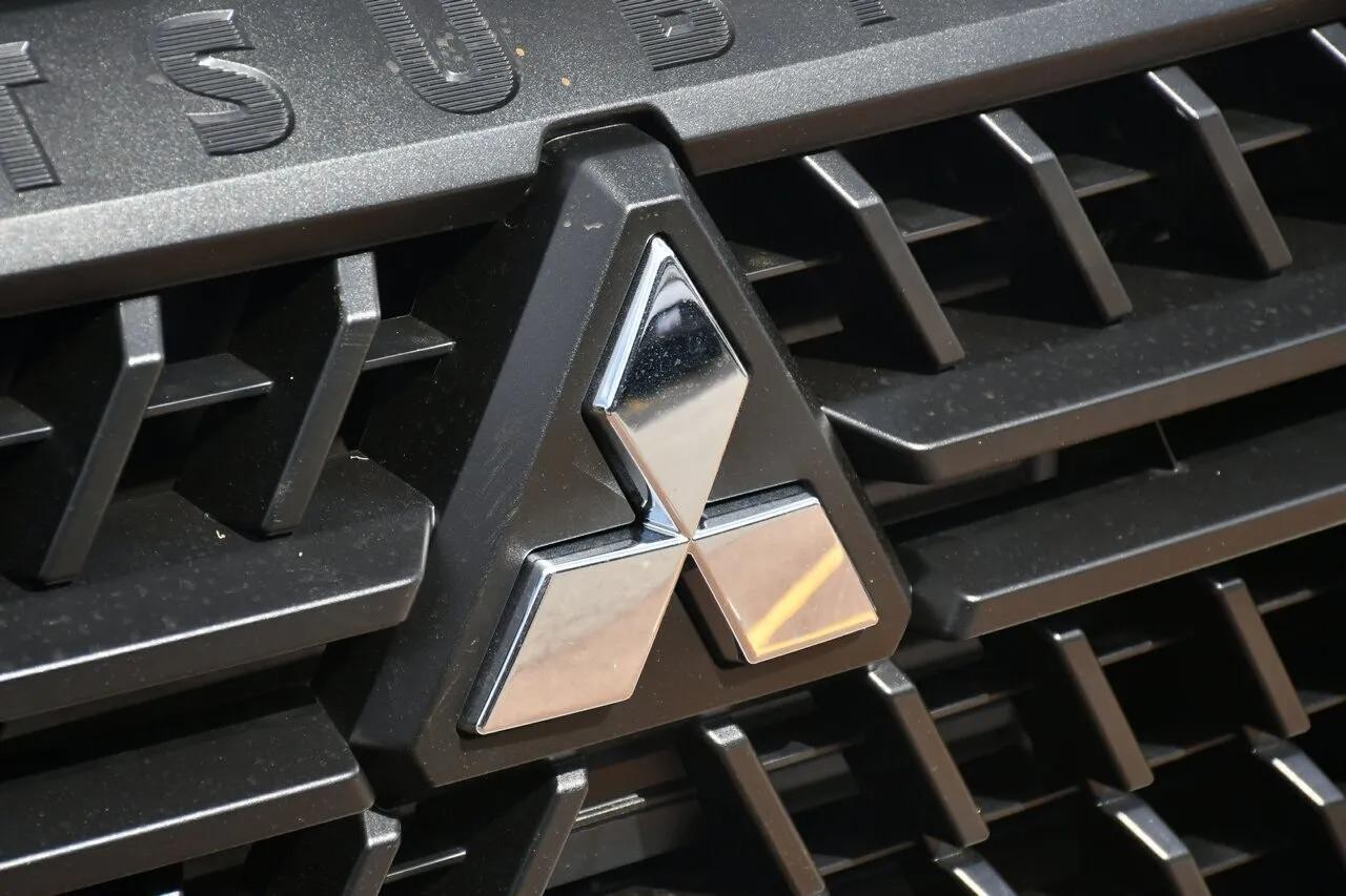 Mitsubishi Triton image 4
