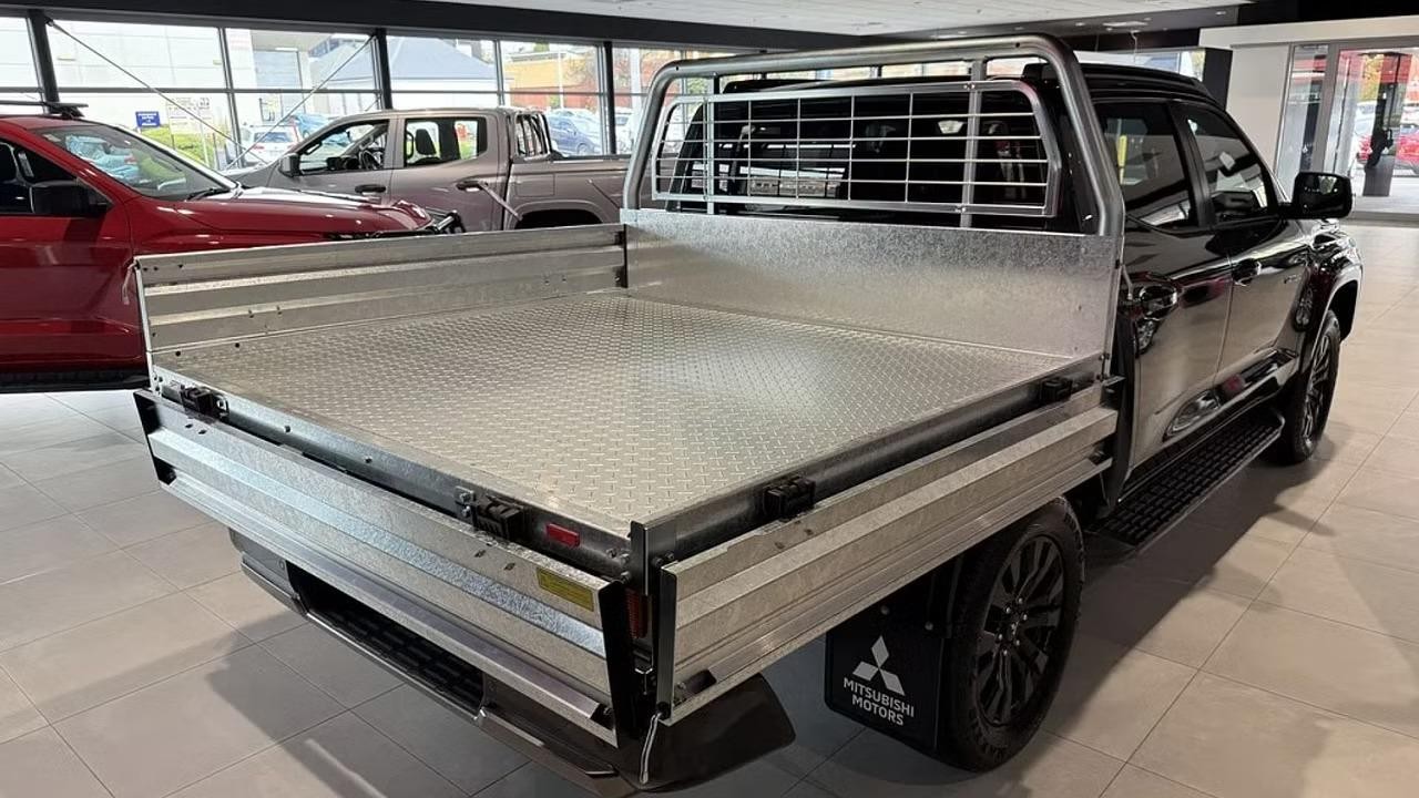 Mitsubishi Triton image 4